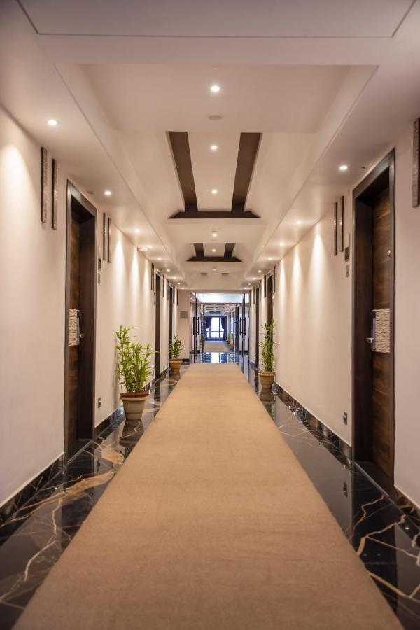 Hotel Rajmahal Guváhátí Exteriér fotografie