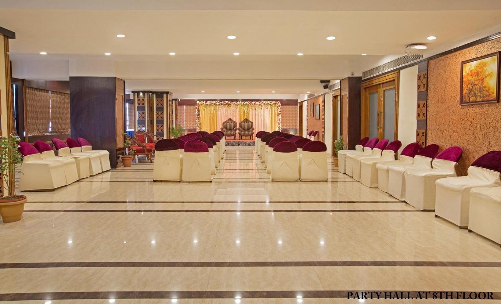 Hotel Rajmahal Guváhátí Exteriér fotografie